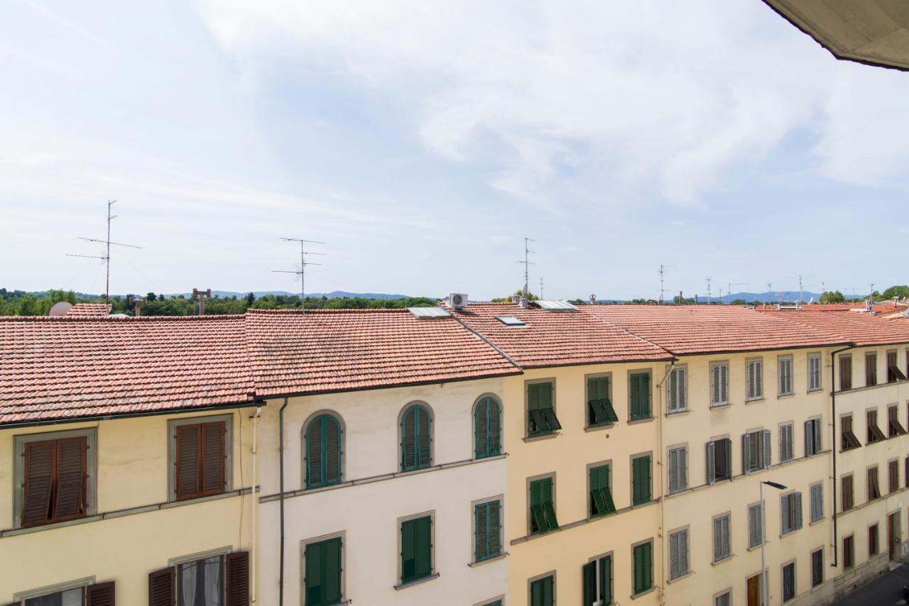 Visarno Arena Apartment Florence Exterior photo