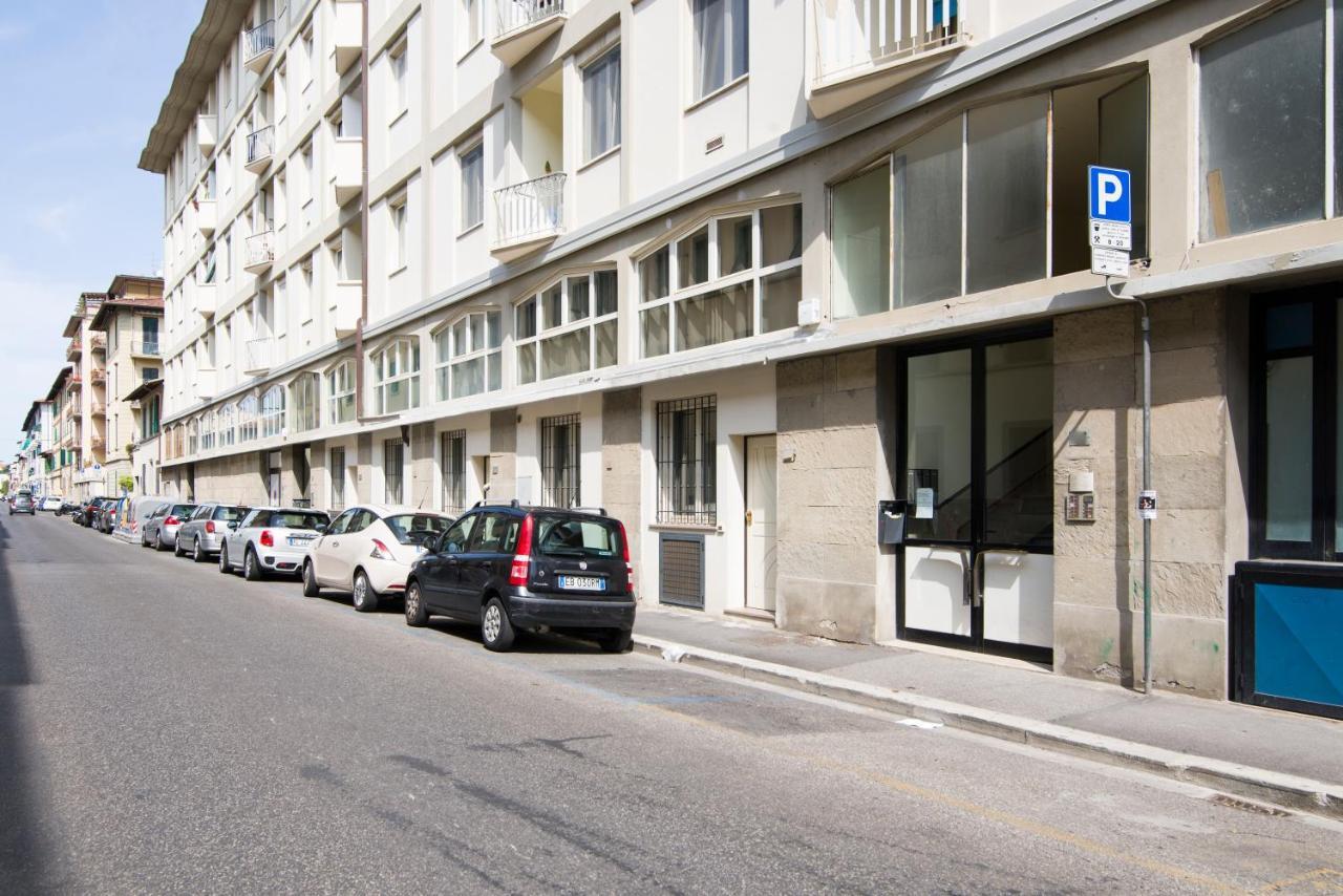 Visarno Arena Apartment Florence Exterior photo